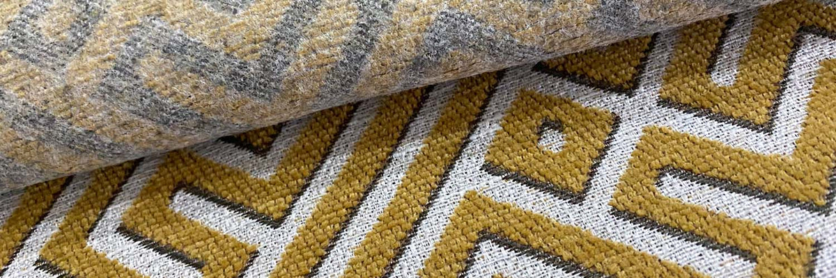 Vol. 45 El derecho y revés de una tela.